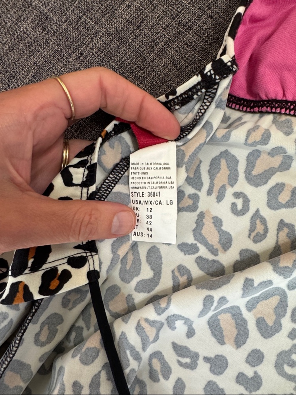 GUESS Leopard Halter Tankini Top Y2K 2000s Animal Print Swim Size L - Picture 4 of 6